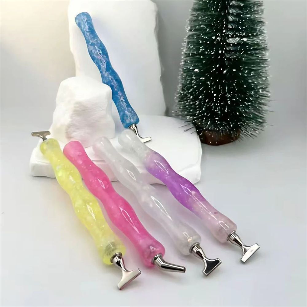 Embroidery Needle Pen - ปากกาเพชรเรซิ่นแบบใหม่ ลายคลื่น ปลายแหลมเงางาม พร้อมด้ามจับตามหลักสรีรศาสตร์ อุปกรณ์เสริมสำหรับงานปักเพชร ไม่มีหัว