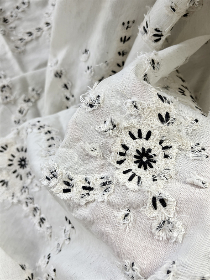 ผ้าฝ้ายผสมลินินปักลาย 3 มิติ ส - Embroidery Design 3D บทวิจารณ์และราคา