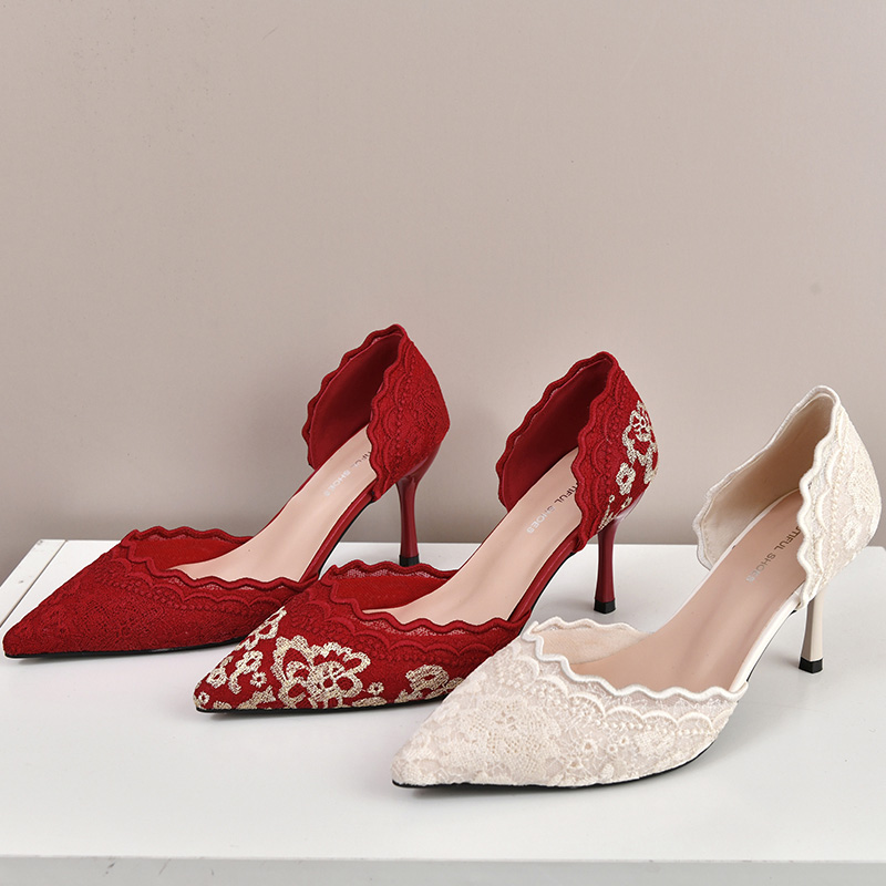 รองเท้าเจ้าสาวส้นสูงปักลายลูกไ - Embroidery Wedding บทวิจารณ์และราคา
