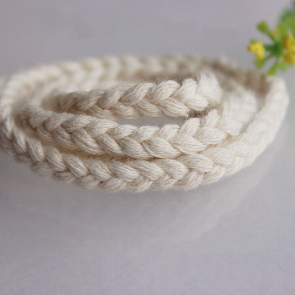 5 หลา 6 มม.Beige ตกแต่งลูกไม้  - Embroidery Xmas บทวิจารณ์และราคา